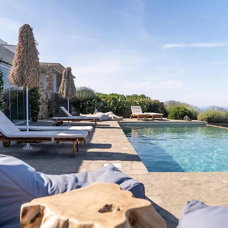 Astarte Luxury * Αρτεμώνας