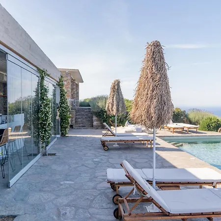 Astarte Luxury 아파트